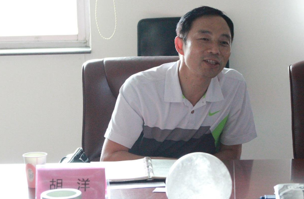 促進(jìn)醫(yī)療旅游發(fā)展，貴州健康產(chǎn)業(yè)欲翻開(kāi)新篇章---- 貴州省黔西南州副州長(zhǎng)胡洋一行來(lái)我公司考察